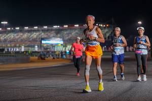 BIB: 5510, 40747, 4337
                            <button type="button" onclick="openModal(22812901)" class="btn btn-primary btn-sm float-right btn-popup" data-toggle="modal" data-target=".modal-high-quality">
                        <i class="fas fa-shopping-cart"></i> Add to Cart
                    </button>
                                            <button type="button" onclick="isThisMe(22812901, true)" class="btn btn-success btn-sm float-right btn-popup btn-isme hidden" data-toggle="tooltip" data-placement="bottom" title="นี่คือรูปของคุณใช่ไหม คลิกที่นี่เพื่อเอาเข้าอัลบั้ม">
                        <i class="fas fa-plus"></i> Add to album
                    </button>
                    <button type="button" onclick="isThisMe(22812901, false)" class="btn btn-warning btn-sm float-right btn-popup btn-isnotme hidden">
                        <i class="fas fa-ban"></i> Remove from album
                    </button>